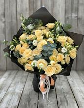Букет цветов из:  Розы и Лизиантусы #REPLACE_PRED# Знаменском Омской области