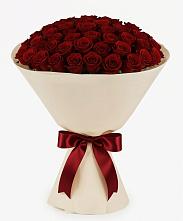 Букет 101 Бордовая роза Блэк Бакарра в Знаменском Омской области