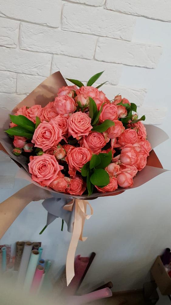 Букет цветов из: Розы в Знаменском Омской области