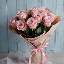 Букет цветов из:  Розы в Знаменском Омской области