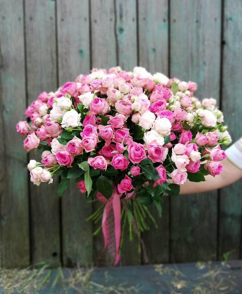 Букет Розовые кустовые розы Натали и Лав Лидия в Знаменском Омской области