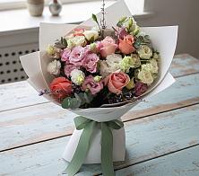 Букет цветов из:  Розы, Лизиантусы и Гвоздики #REPLACE_PRED# Знаменском Омской области