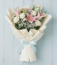 Букет цветов из:  Лилии в Знаменском Омской области